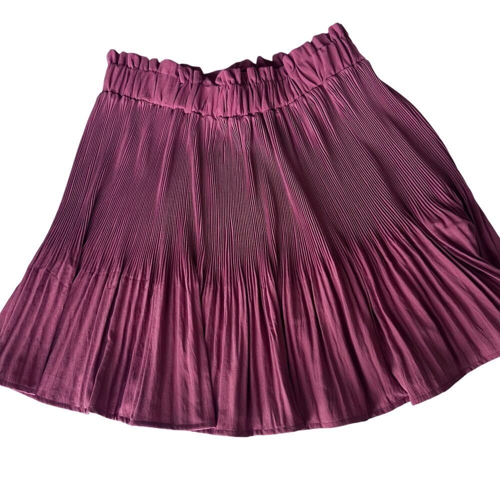 Oddy pleated skirt